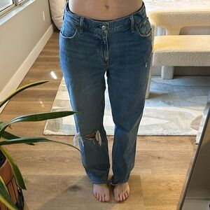 Abercrombie & Fitch Curve Love 90’s Straight Low Rise Jeans